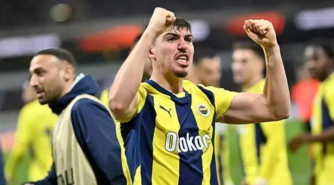 CANLI | Galatasaray - Fenerbahçe derbisi ne zaman, saat kaçta hangi kanalda? (Muhtemel 11'ler) 4 canli galatasaray fenerbahce derbisi ne zaman saat kacta hangi kanalda muhtemel 11ler yPTaJPcj