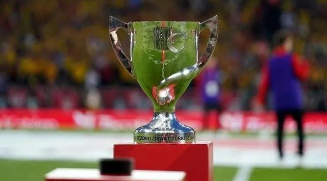 CANLI | Türkiye Kupası çeyrek final kura çekimi ne zaman saat kaçta hangi kanalda? Dev derbi ihtimali | İşte seribaşı ve seribaşı olmayan takımlar 2 canli turkiye kupasi ceyrek final kura cekimi ne zaman saat kacta hangi kanalda UMOE4m6y