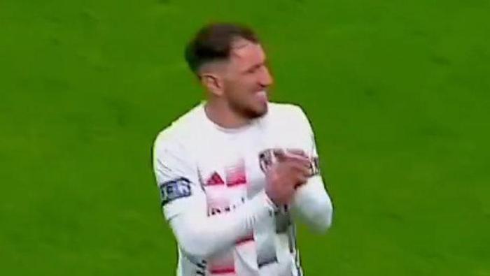 Deniz Çoban, Beşiktaş - Gaziantep FK maçının tartışmalı pozisyonlarını yorumladı: '3 kırmızı kartı atladı' 7 deniz coban besiktas gaziantep fk macinin tartismali pozisyonlarini yorumladi 3 kirmizi karti atladi QGuzm1di