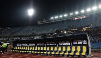 derbi icin yabanci hakem krizi karar sonrasi sahaya cikmadilar pIvxcx4k