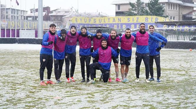 Eyüpspor-Beşiktaş maçı ne zaman, saat kaçta, hangi kanalda canlı yayınlanacak? (Muhtemel 11'ler) 1 eyupspor besiktas maci ne zaman saat kacta hangi kanalda canli yayinlanacak muhtemel 11ler 0 6eS8wUuH