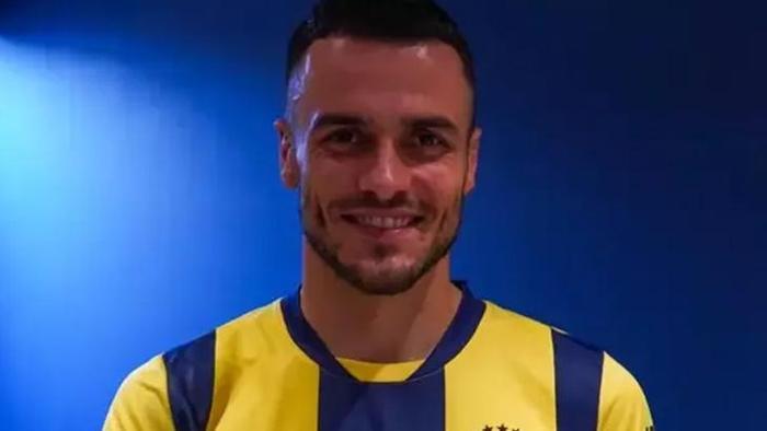 Fenerbahçe'de 2 iç transfer birden! Harekete geçildi... 3 fenerbahcede 2 ic transfer birden harekete gecildi 2 dTjd4Fz4