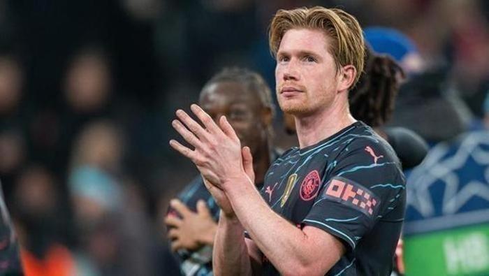 Fenerbahçe'de Kevin De Bruyne atağı yeniden şekillendi! İngiliz basınından transfer gelişmesi 4 fenerbahcede kevin de bruyne atagi yeniden sekillendi ingiliz basinindan transfer gelismesi 3