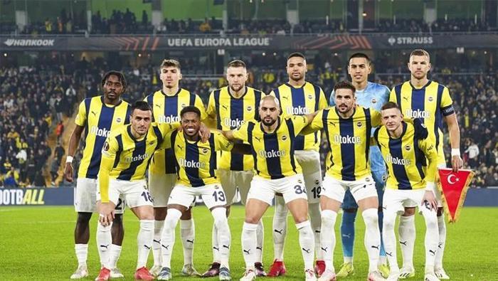 Fenerbahçe'de yönetim harekete geçti! Menajerleri çağrıldı 1 fenerbahcede yonetim harekete gecti menajerleri cagrildi 0 wb1j7uXA