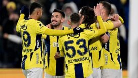 fenerbahcede yonetim harekete gecti menajerleri cagrildi 8XuTYcCI