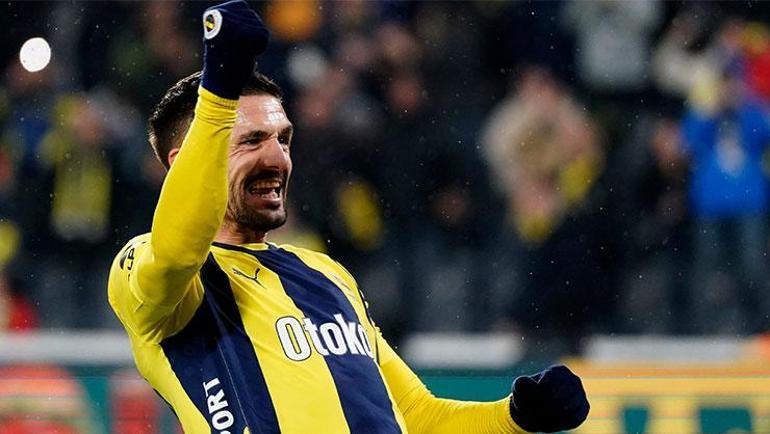 fenerbahceli yildizdan net mesaj kulubum git demeden asla ayrilmam 0 RKBNOIpI