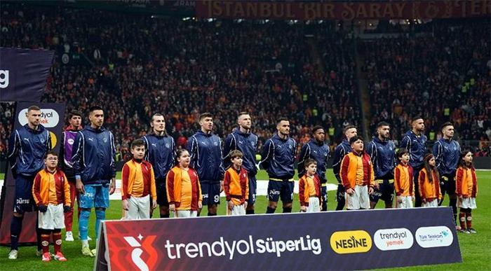Fenerbahçeli Yusuf Akçiçek'in bonservisi belli oldu! Dev gelir bekleniyor 2 fenerbahceli yusuf akcicekin bonservisi belli oldu dev gelir bekleniyor 1 3wMsaFUM