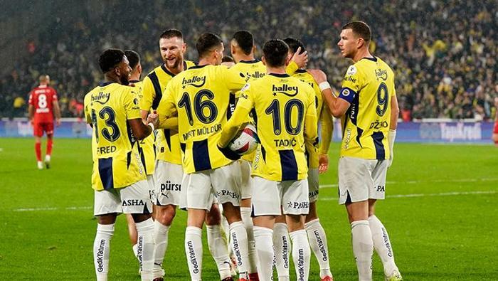 Fenerbahçe'nin UEFA Avrupa Ligi maçı şifresiz! Fenerbahçe-Glasgow Rangers maçı ne zaman, hangi kanalda, saat kaçta? Muhtemel 11'ler... 8 fenerbahcenin uefa avrupa ligi maci sifresiz fenerbahce glasgow rangers maci ne zaman hangi kanalda saat 3I1EGMFP