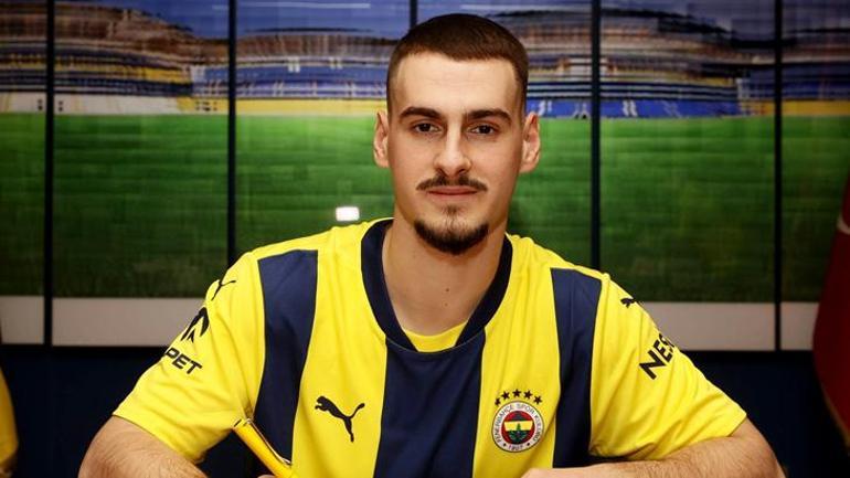 fenerbahceye transfer oldu ilk kez milli takima davet edildi 0 BrQO5aDT