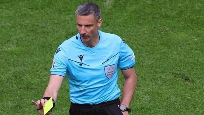 Galatasaray - Fenerbahçe derbisi için çarpıcı öngörü: Kazanırsa şampiyon olur | Hakeme dikkat çekti: Çözüm olmadığı fark edilecek 8 galatasaray fenerbahce derbisi icin carpici ongoru kazanirsa sampiyon olur hakeme dikkat cekti SkRbp2kp
