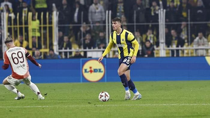 Galatasaray-Fenerbahçe derbisine gözlemci akını: Brezilya Milli Takımı bile geliyor 6 galatasaray fenerbahce derbisine gozlemci akini brezilya milli takimi bile geliyor 5 sbq6Z2Gf