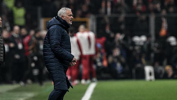 Galatasaray-Fenerbahçe derbisinin ardından olay sözler: 'Talisca'yı anlayamadık! Bu nasıl dünya derbisi...' 13 galatasaray fenerbahce derbisinin ardindan olay sozler taliscayi anlayamadik bu nasil dunya derbisi 12 gcLQt9wg