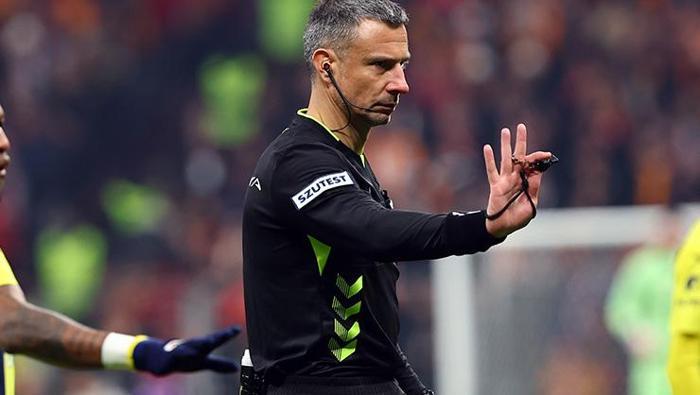 Galatasaray - Fenerbahçe derbisinin hakemi Vincic için olay değerlendirme: 'Komplo teorilerinden bahsedenleri susturdu' 2 galatasaray fenerbahce derbisinin hakemi vincic icin olay degerlendirme komplo teorilerinden bahsedenleri susturdu 1 pr4UW413