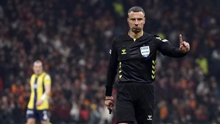 Galatasaray - Fenerbahçe derbisinin hakemi Vincic için olay değerlendirme: 'Komplo teorilerinden bahsedenleri susturdu' 10 galatasaray fenerbahce derbisinin hakemi vincic icin olay degerlendirme komplo teorilerinden bahsedenleri susturdu 9 EWCQqjt8