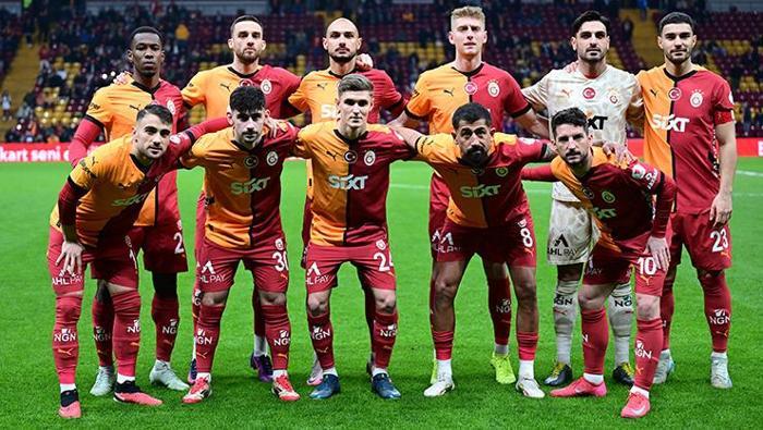 Galatasaray-Konyaspor maçını spor yazarları değerlendirdi 'G.Saray futbol oynamıyor cepten yiyor' 2 galatasaray konyaspor macini spor yazarlari degerlendirdi gsaray futbol oynamiyor cepten yiyor 1 7TM1BHcv