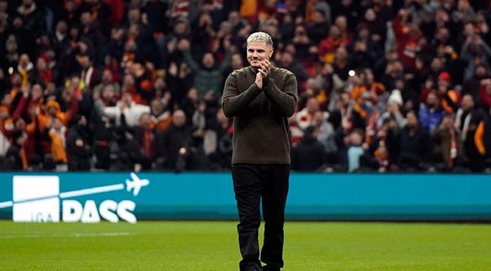 Galatasaray onları mumla arıyor! İki ismin yokluğu hissedildi 5 galatasaray onlari mumla ariyor iki ismin yoklugu hissedildi 4 4nieK3PL