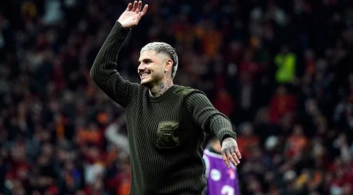 Galatasaray onları mumla arıyor! İki ismin yokluğu hissedildi 7 galatasaray onlari mumla ariyor iki ismin yoklugu hissedildi 6 2tXfRVlk