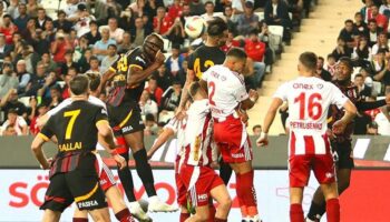 galatasarayda besiktas derbisi oncesi alarm a9drMYfO
