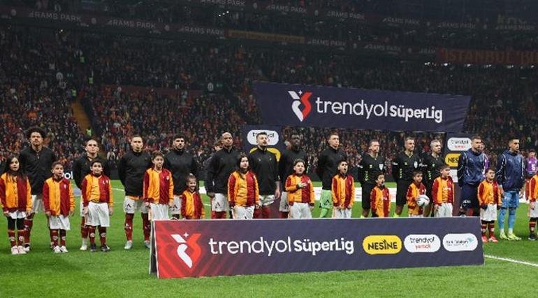 galatasarayda okan buruk planini yapti sampiyonluk uc mactan geciyor 1 hKYWIPYW
