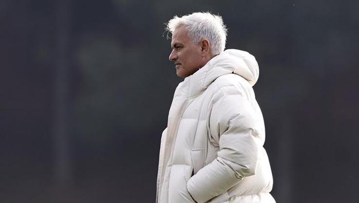 Galatasaray'dan TFF'ye Jose Mourinho başvurusu: Raporlar istendi 5 galatasaraydan tffye jose mourinho basvurusu raporlar istendi 4 laaPKqyK