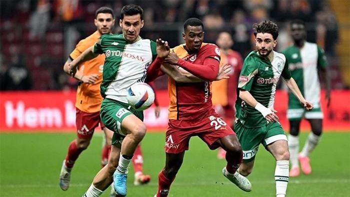 Galatasaray'ın tepki çeken transferi Cuesta'ya talip çıktı! Yeni partneri Ramos 2 galatasarayin tepki ceken transferi cuestaya talip cikti yeni partneri ramos 1 QGfvA9fL