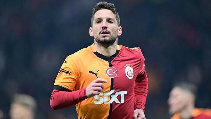 Galatasaray'ın yıldızı Dries Mertens, hayatının şokunu yaşadı! Penaltıdan sonra anlaşma iptal oldu... 6 galatasarayin yildizi dries mertens hayatinin sokunu yasadi penaltidan sonra anlasma iptal oldu 5