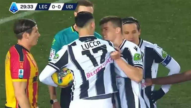 gol attigina pisman oldu penalti icin takim arkadaslariyla kapisti hocasi oyundan aldi 0