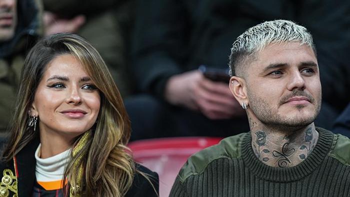 Icardi derbiyi sevgilisi China Suarez'le izledi yaptığı paylaşım olay oldu: 'Onları tekrar...' 2 icardi derbiyi sevgilisi china suarezle izledi yaptigi paylasim olay oldu onlari tekrar 1 Vf5MwcQH