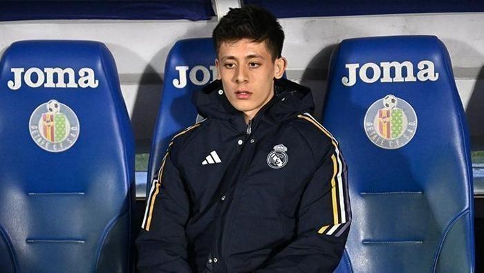 İspanyol basını açıkladı 'Arda Güler dayanmıyor' Real Madrid'e ayrılık resti 2 ispanyol basini acikladi arda guler dayanmiyor real madride ayrilik resti 1 2Aka53FM