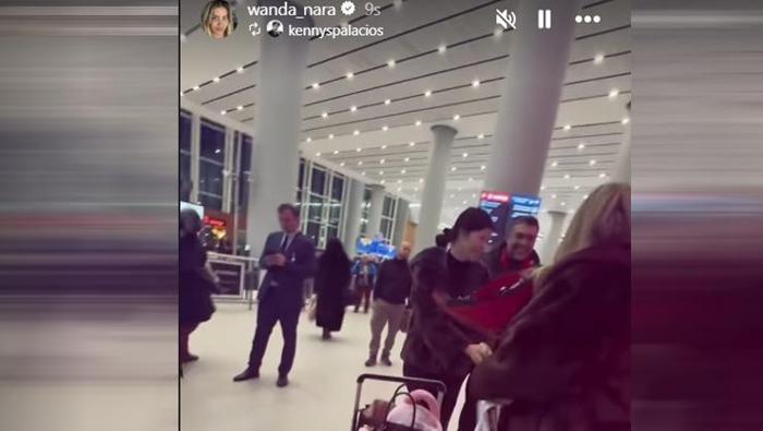 İstanbul'a gelen Wanda Nara'nın Icardi'yle boşanma şartları akıllara zarar! Liste yolladı 4 istanbula gelen wanda naranin icardiyle bosanma sartlari akillara zarar liste yolladi 3 WtJXzUTm