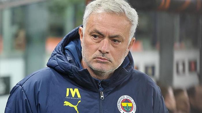 Jose Mourinho'dan dış basına olay Galatasaray sözleri! Gece yarısı gündeme bomba gibi düştü 6 jose mourinhodan dis basina olay galatasaray sozleri gece yarisi gundeme bomba gibi dustu 5 r85G8NBG