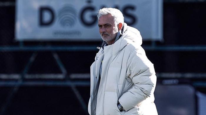 Jose Mourinho'ya sürpriz bir takım talip oldu! Adaylar belirlendi... 4 jose mourinhoya surpriz bir takim talip oldu adaylar belirlendi 3 nOkM9VTY