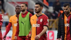 kasimpasa beraberligi sonrasi galatasarayda kaan ayhan tum turkiye moralimizin bozulmasini istiyor c9wlUlua