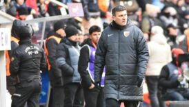 kayserispor teknik direktoru sergej jakirovic 3 puandan dolayi mutlu YGyvtuC4