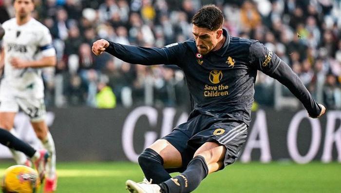 Mourinho, Vlahovic ile görüştü! İtalyanlar 1. sayfadan duyurdu: Sırp golcü kararını verdi 5 mourinho vlahovic ile gorustu italyanlar 1 sayfadan duyurdu sirp golcu kararini verdi 4 hcrO5nqI
