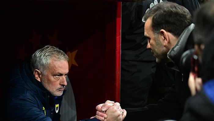 Okan Buruk'tan Jose Mourinho için olay sözler: 'Keşke elini sıkmasaydım!' Galatasaray-Fenerbahçe derbisinin yankıları sürüyor... 6 okan buruktan jose mourinho icin olay sozler keske elini sikmasaydim galatasaray fenerbahce derbisinin yankilari suruyor bZIsdfgy