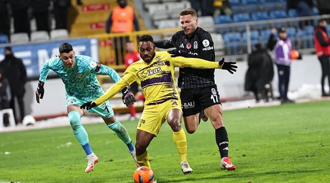 (ÖZET) BEŞİKTAŞ 3 PUANI 3 GOLLE ALDI! Eyüpspor - Beşiktaş maçı sonucu: 1-3 2 ozet besiktas 3 puani 3 golle aldi eyupspor besiktas maci sonucu 1 3 1 WzelLsTu