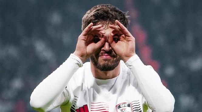 (ÖZET) BEŞİKTAŞ'A EVİNDE BÜYÜK ŞOK! Beşiktaş - Gaziantep FK maçı sonucu: 1-2 1 ozet besiktasa evinde buyuk sok besiktas gaziantep fk maci sonucu 1 2 0