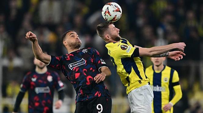 (ÖZET) FENERBAHÇE TURU İSKOÇYA'YA BIRAKTI! Fenerbahçe - Rangers maçı sonucu: 1-3 2 ozet fenerbahce turu iskocyaya birakti fenerbahce rangers maci sonucu 1 3 1 Dk1awzkT