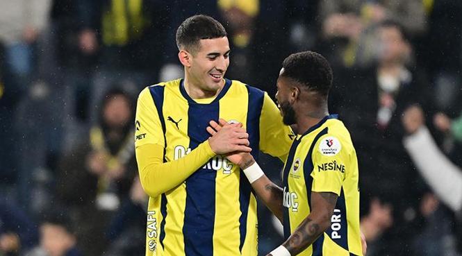 (ÖZET) FENERBAHÇE'DEN ALTIN DEĞERİNDE 3 PUAN! Fenerbahçe - Antalyaspor maçı sonucu: 3-0 6 ozet fenerbahceden altin degerinde 3 puan fenerbahce antalyaspor maci sonucu 3 0 5