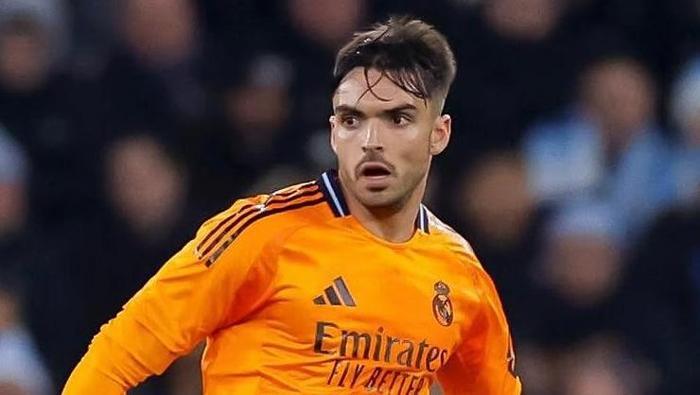 Real Sociedad-Real Madrid maçı korkunç tezahürat nedeniyle durduruldu! İşte yaşananlar... 4 real sociedad real madrid maci korkunc tezahurat nedeniyle durduruldu iste yasananlar 3 jhUdWnVn