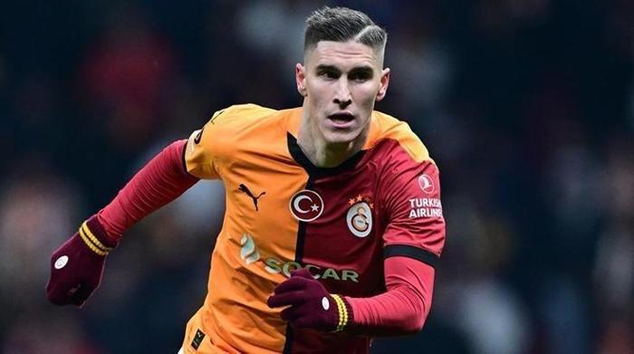 Roland Sallai'den olay Galatasaray itirafı! 'Çenem düştü, buna inanamadım' 9 roland sallaiden olay galatasaray itirafi cenem dustu buna inanamadim 8 DT34VU3e