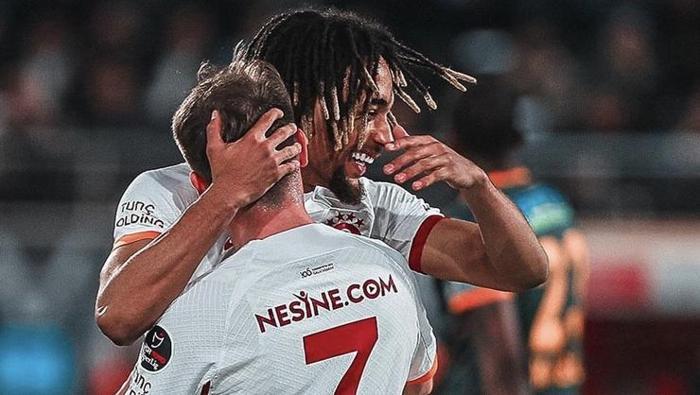 Sacha Boey için sürpriz Galatasaray gelişmesi! Bayern Münih transferde kararını verdi 2 sacha boey icin surpriz galatasaray gelismesi bayern munih transferde kararini verdi 1 tOKkyfzk