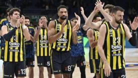 salgin nedeniyle ertelenmisti paris fenerbahce beko maci yarin oynanacak bGAglDer