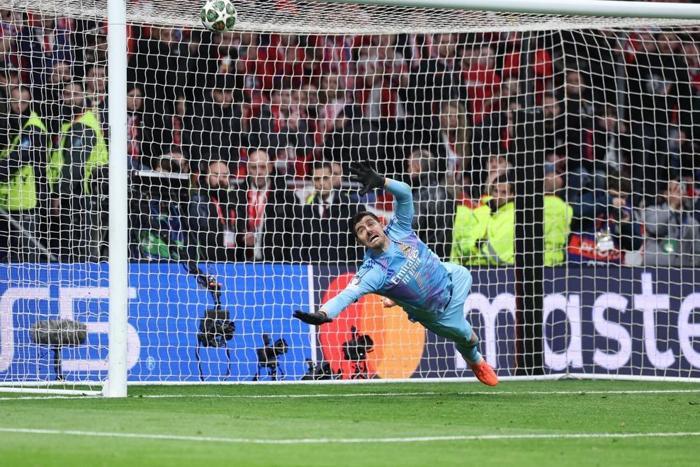 Şampiyonlar Ligi'nde ortalık karıştı! Julian Alvarez'in penaltı golü neden sayılmadı? Real Madrid çeyrek finale yükseldi, Diego Simeone isyan etti... 3 sampiyonlar liginde ortalik karisti julian alvarezin penalti golu neden sayilmadi real madrid ceyrek finale u4diXY2I