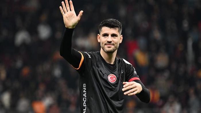 'Şampiyonlar Ligi'nde oynayacağım' Morata, İspanyol basınına Galatasaray'ı anlattı: Transfer sürecinde kimle konuştu? 4 sampiyonlar liginde oynayacagim morata ispanyol basinina galatasarayi anlatti transfer surecinde kimle konustu 3 Zy5QZSVK