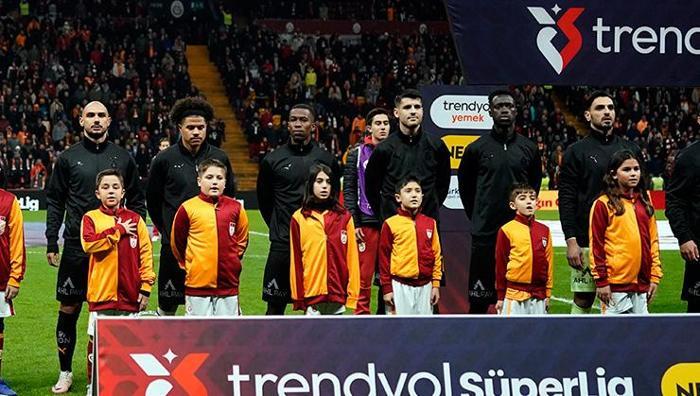 'Şampiyonlar Ligi'nde oynayacağım' Morata, İspanyol basınına Galatasaray'ı anlattı: Transfer sürecinde kimle konuştu? 9 sampiyonlar liginde oynayacagim morata ispanyol basinina galatasarayi anlatti transfer surecinde kimle konustu 8 4WVd556z
