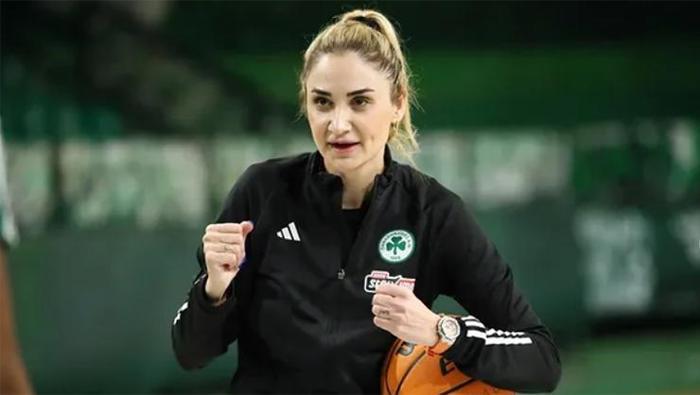 Selen Erdem Yunanistan'ı salladı 'Dişi Fatih Terim ve topuklular...' 2 selen erdem yunanistani salladi disi fatih terim ve topuklular 1 SXNJwdRI