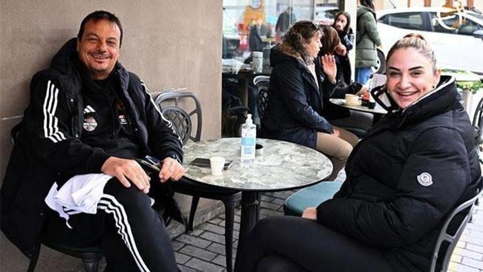 Selen Erdem Yunanistan'ı salladı 'Dişi Fatih Terim ve topuklular...' 4 selen erdem yunanistani salladi disi fatih terim ve topuklular 3 9ERE3s6Z