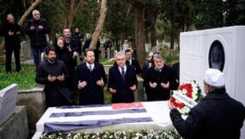 serdal adali suleyman sebanin kabrini ziyaret etti 8BmOShIW
